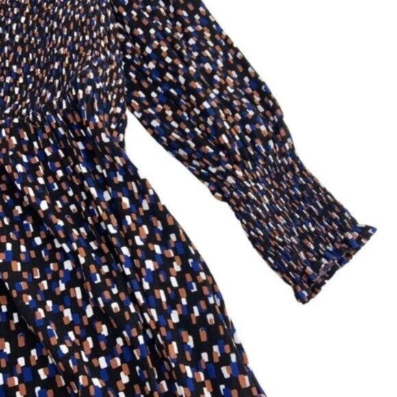 Eloquii Smocked Puff Sleeve Mini Dress - Picture 3 of 8